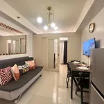 1Bedroom With Balcony Facing Moa